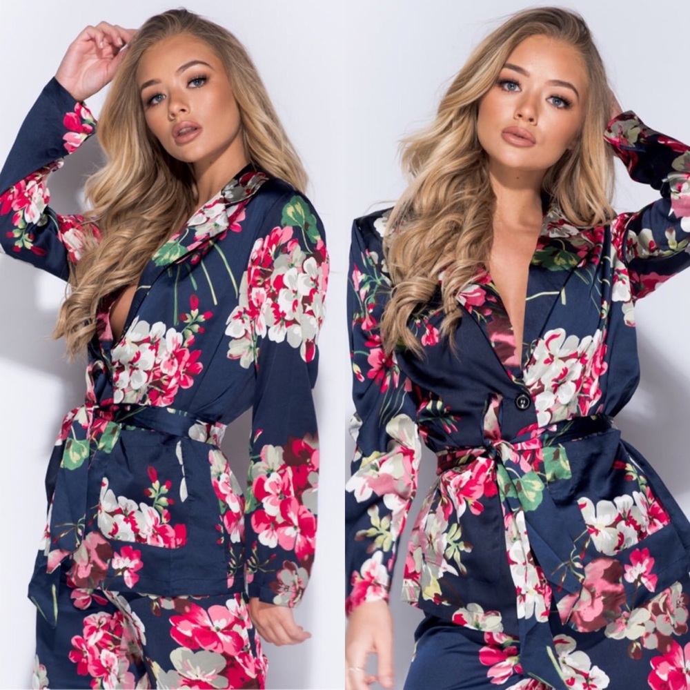 New. Navy floral pant suit.